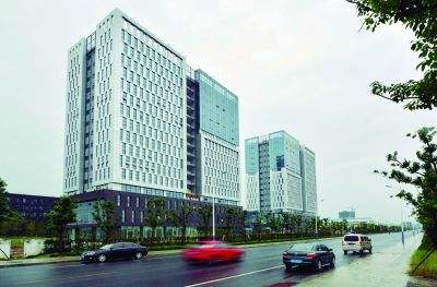 環(huán)氧地坪漆在工業(yè)建筑中使用要注意哪些？